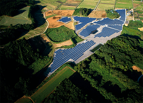 Foto de Tsukuba Mirai, planta de energía solar en Japón